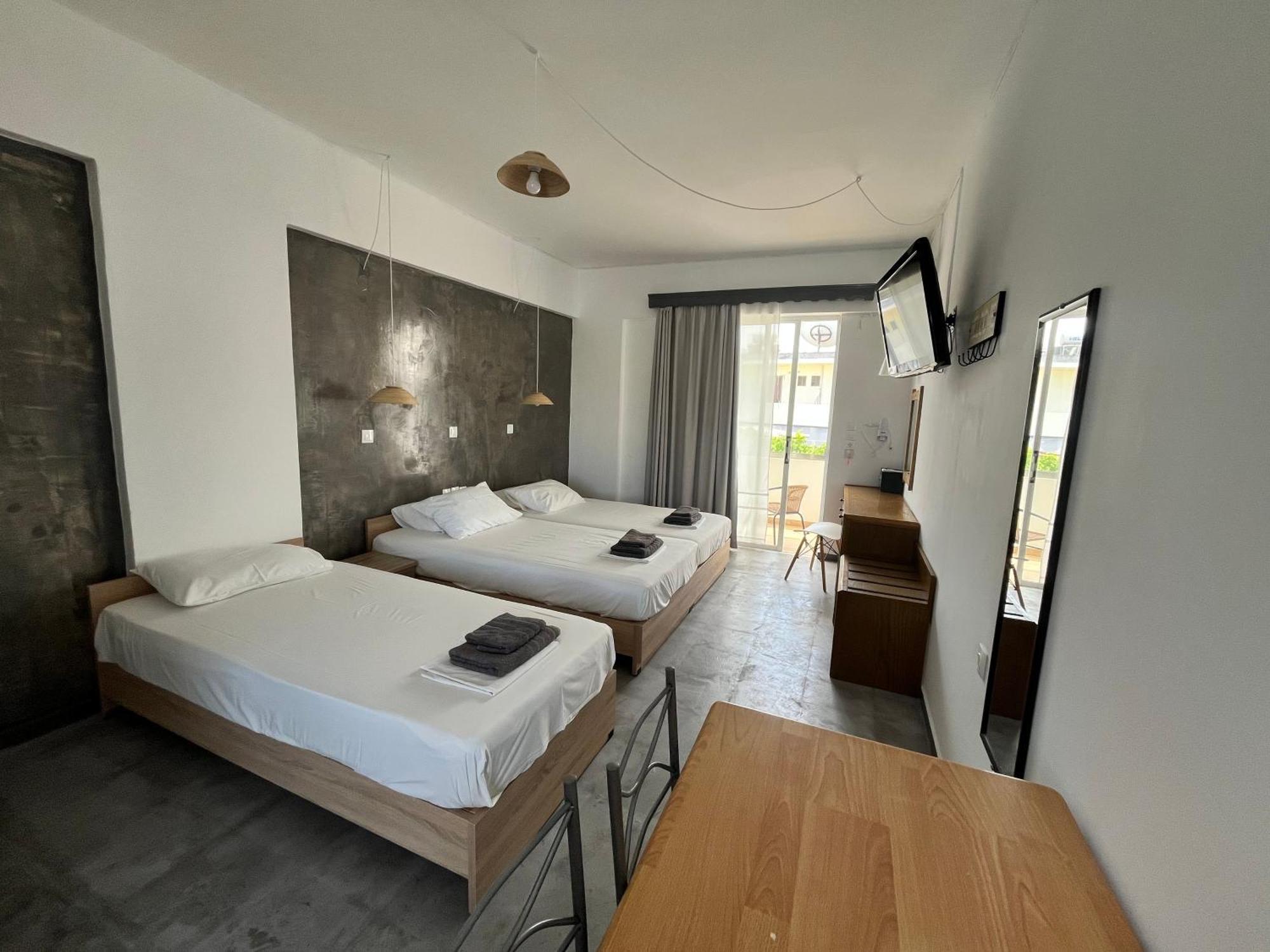 Family House Faliraki Studios Apartments Екстер'єр фото
